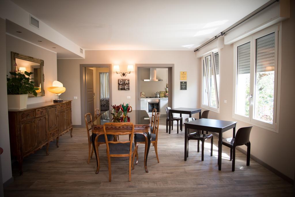 B&B La Dimora Del Garda Sirmione Exterior photo
