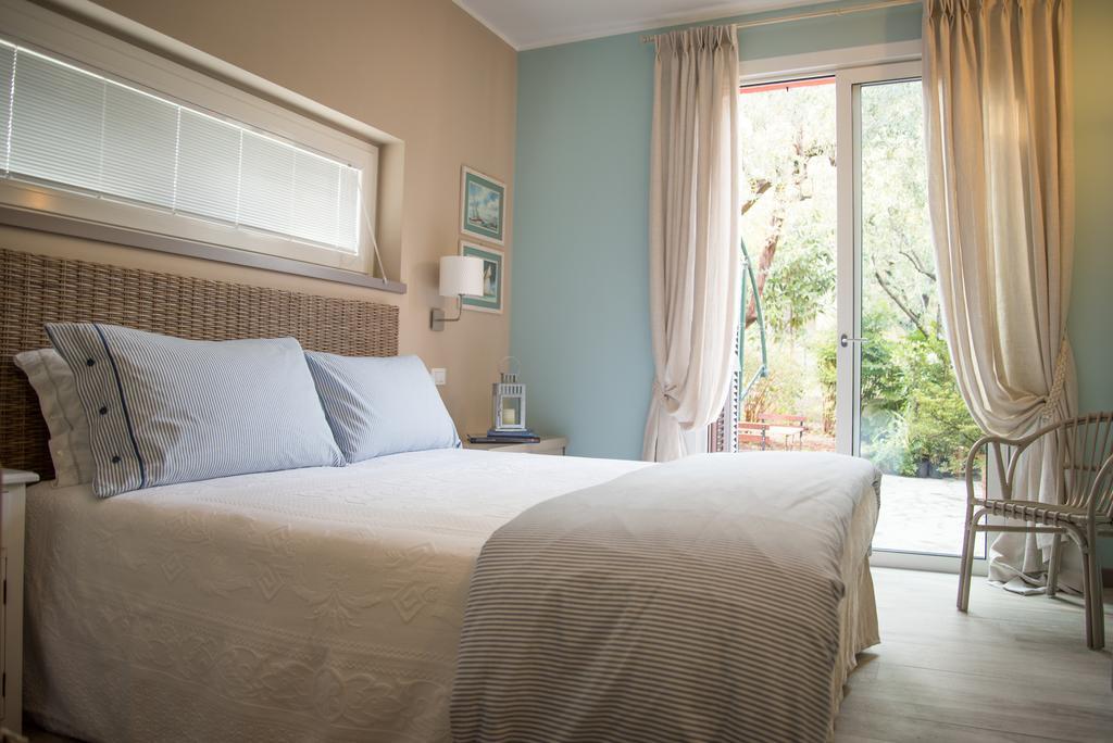 B&B La Dimora Del Garda Sirmione Exterior photo