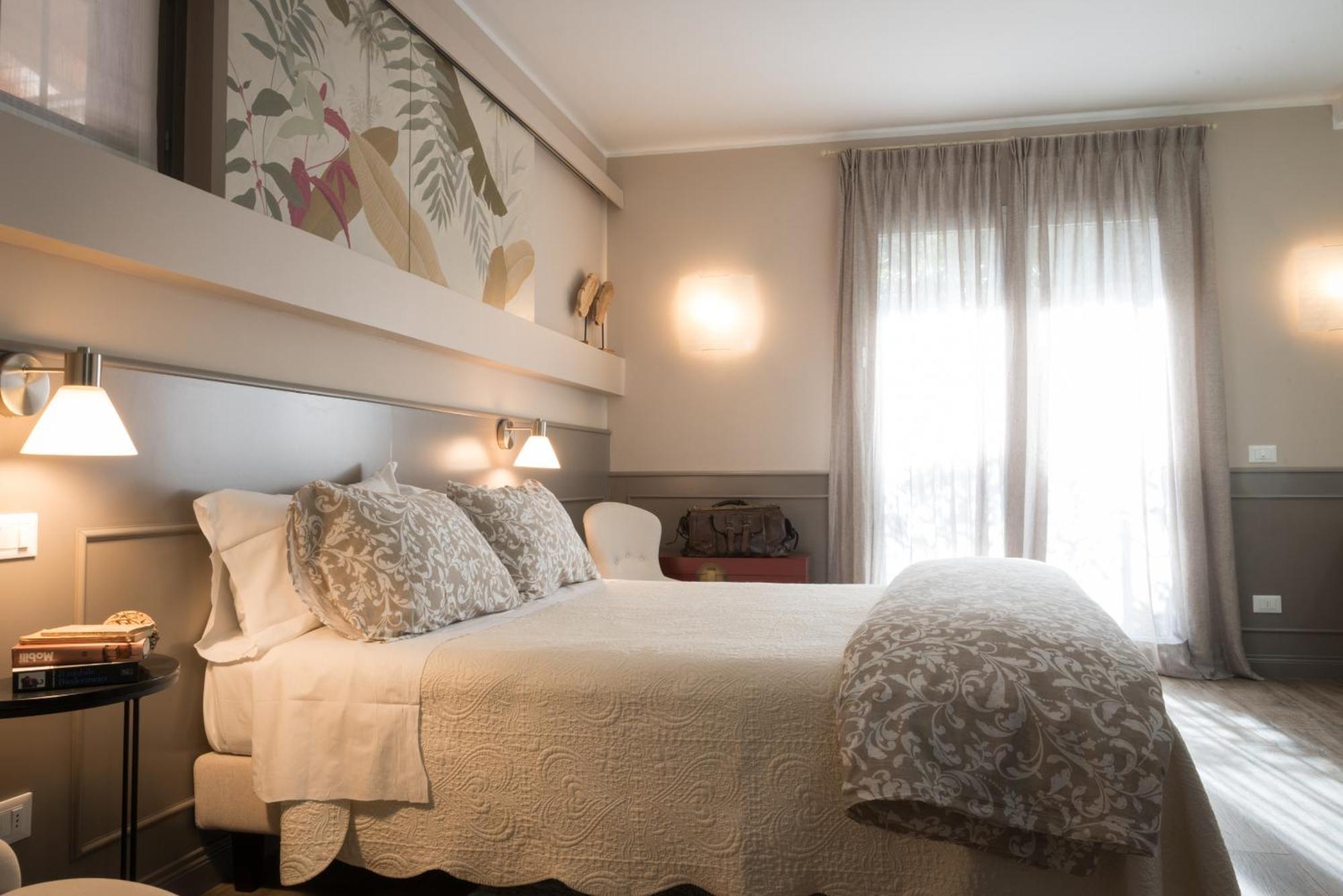 B&B La Dimora Del Garda Sirmione Exterior photo